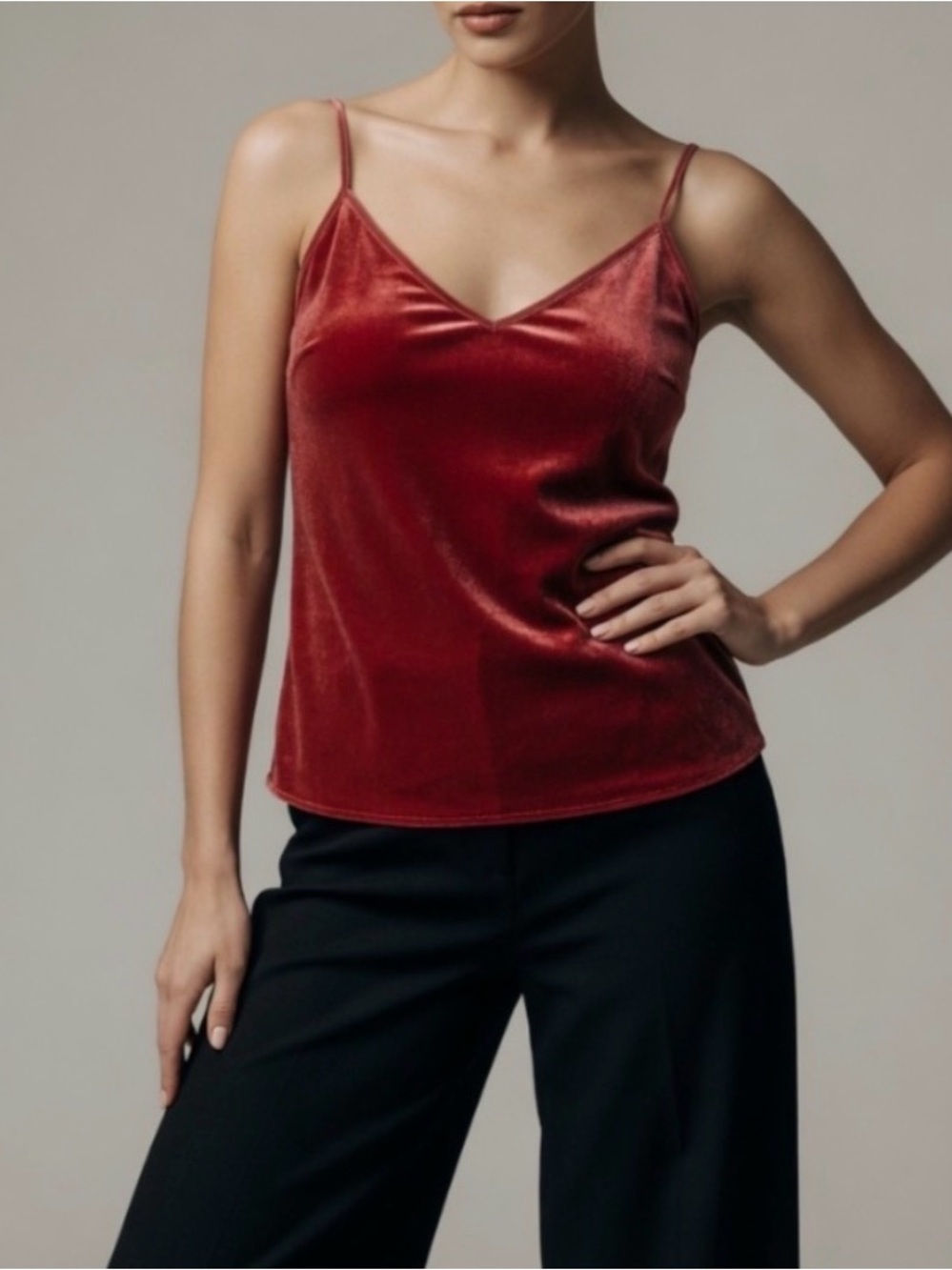 1State Velvet tank top Women's Medium (B5526)